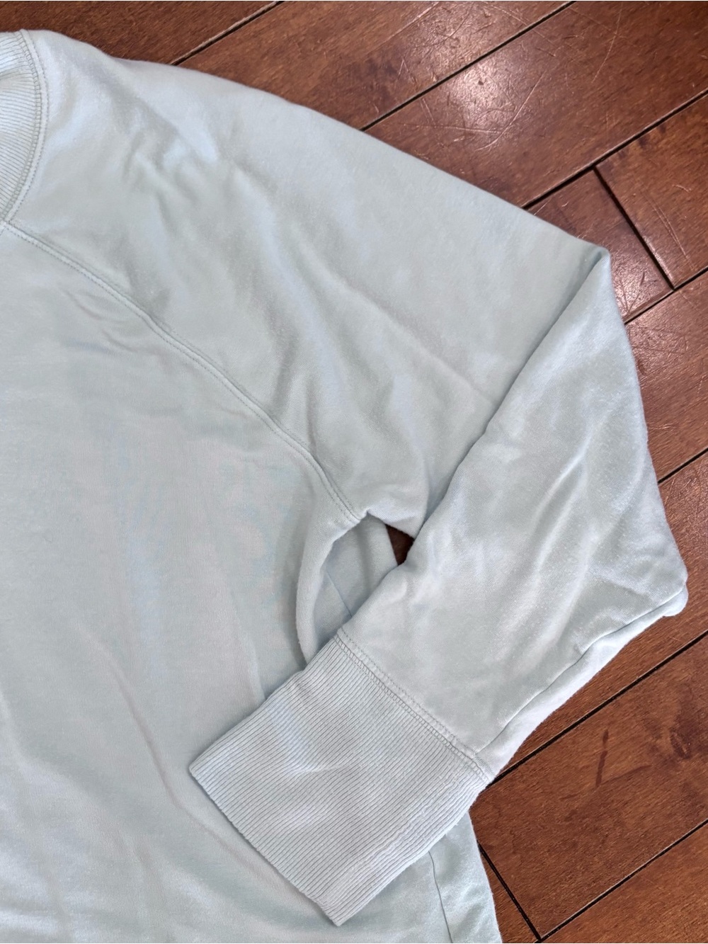 Athleta Light Blue Scoop Hem Crewneck Pullover - Picture 4 of 8